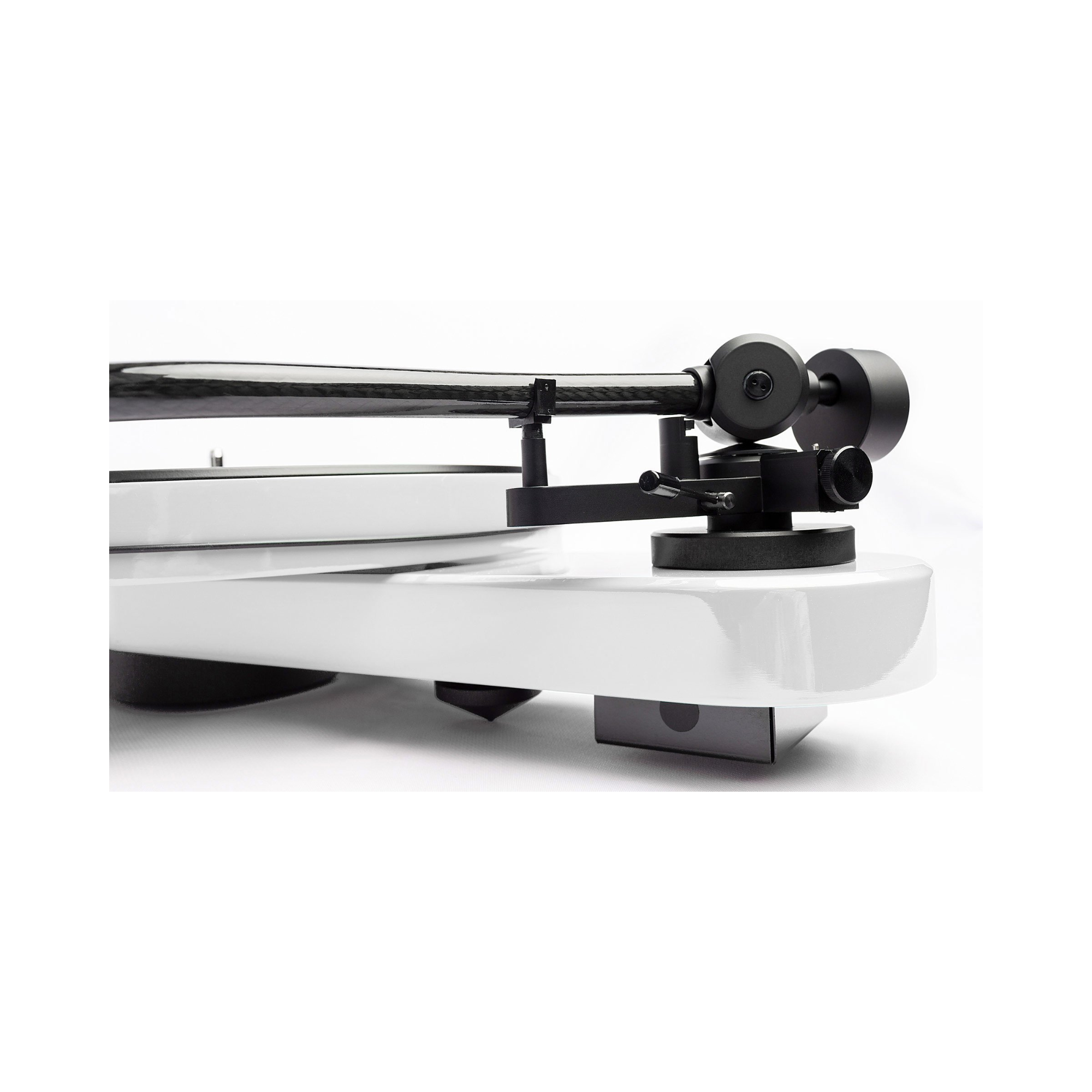 Pro-Ject RPM3 Carbon Turntable - Image 2