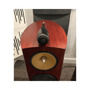 Bowers & Wilkins 803 Diamond in Rosenut (used)