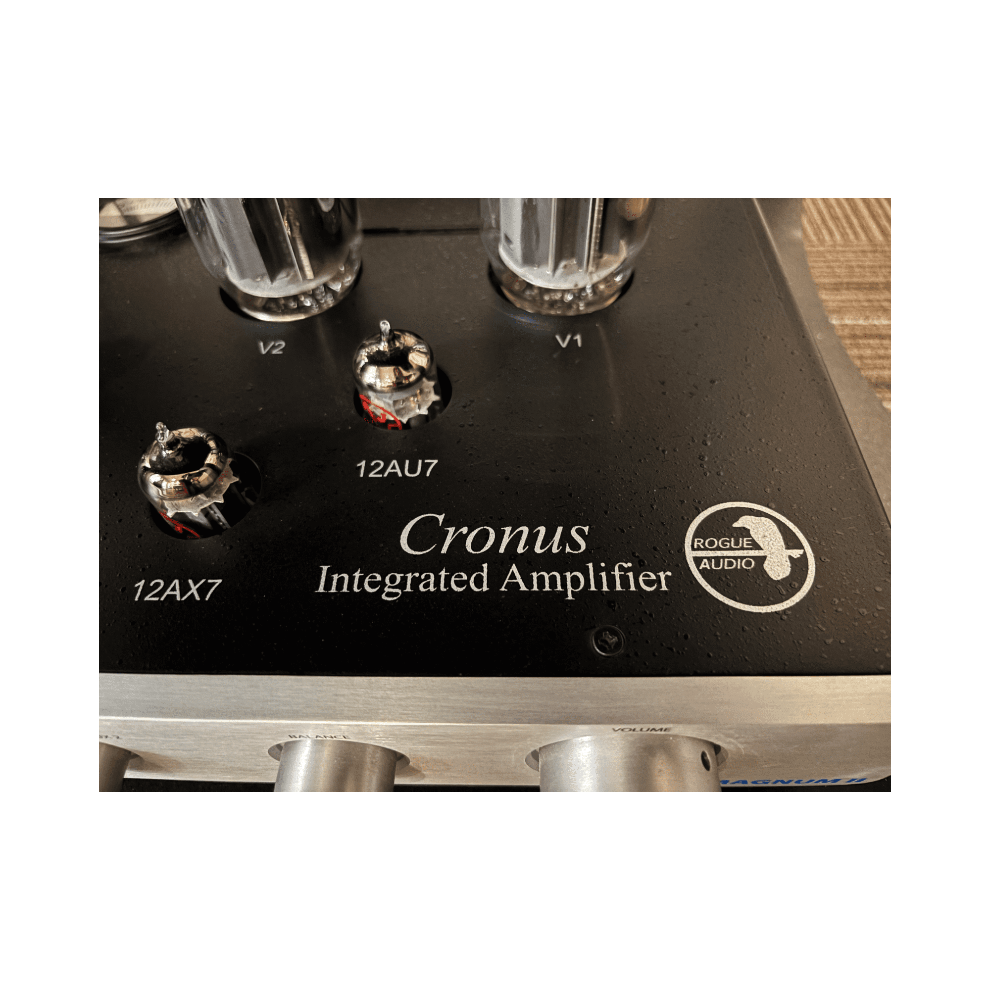 Rogue Audio Cronus Magnum II Integrated Amp (used) - Image 2